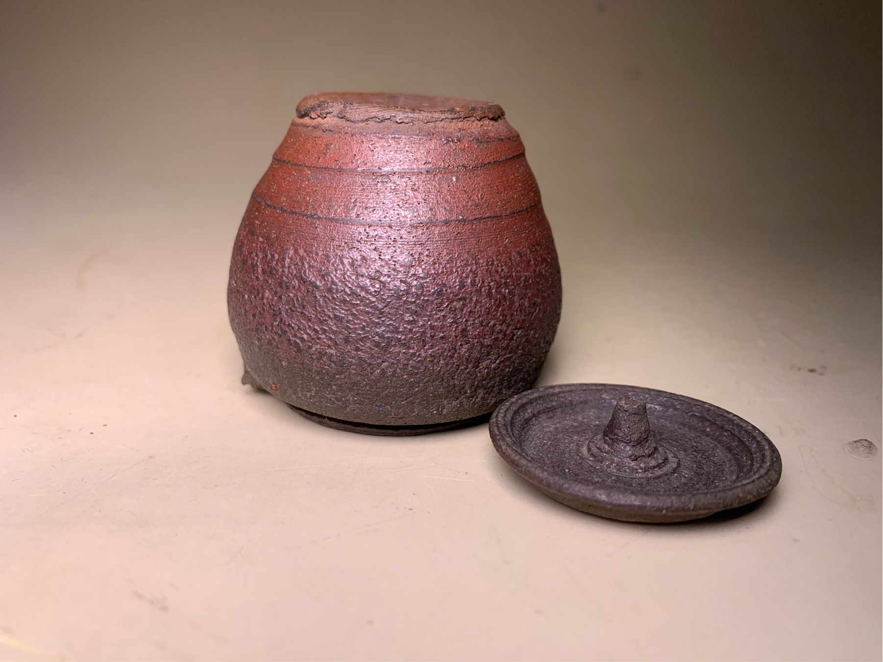 ギャラリー辰巳 - 古備前 種壺 茶入れ | 古美術品専門サイト fufufufu.com
