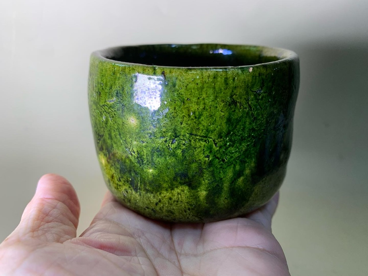 ギャラリー辰巳 大樋焼 緑釉 大振りぐい呑み 古美術品専門サイト