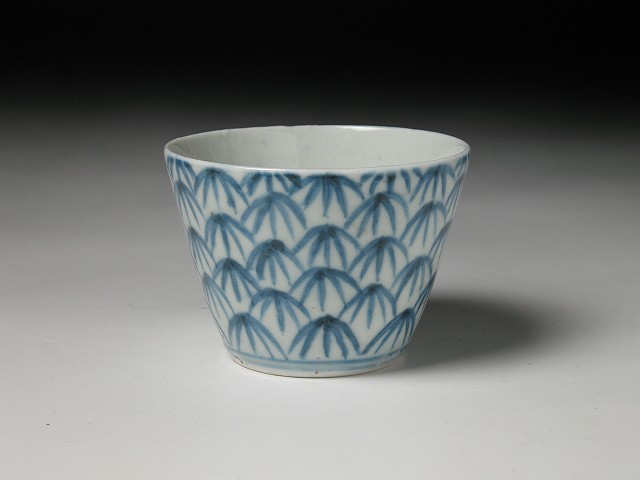古美術 三樹 - 古伊万里 笹文蕎麦猪口 | 古美術品専門サイト fufufufu.com