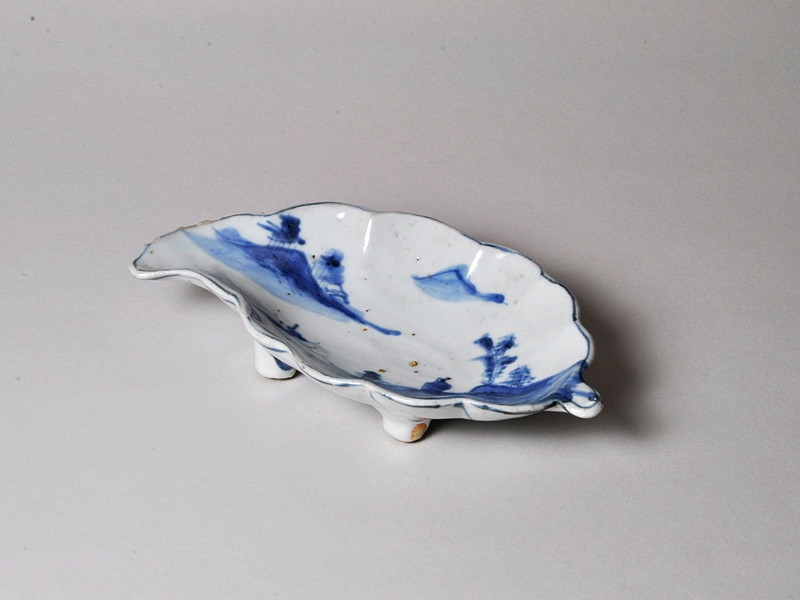 No6287葉形小鉢　幅8cm 11点　懐石道具　向付　陶磁器　古美術　送料無料 古美術 肥後 - 古染付<br>葉形 向付 | 古美術品専門サイト fufufufu.com