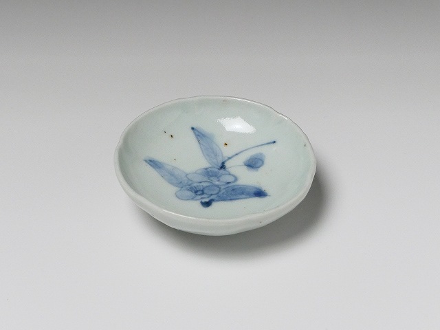古美術 三樹 - 初期伊万里 花文平盃 | 古美術品専門サイト fufufufu.com
