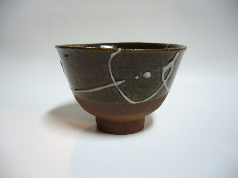 古美術 藤島 - 唐津鉄釉描線文茶碗 素麺手 | 古美術品専門サイト